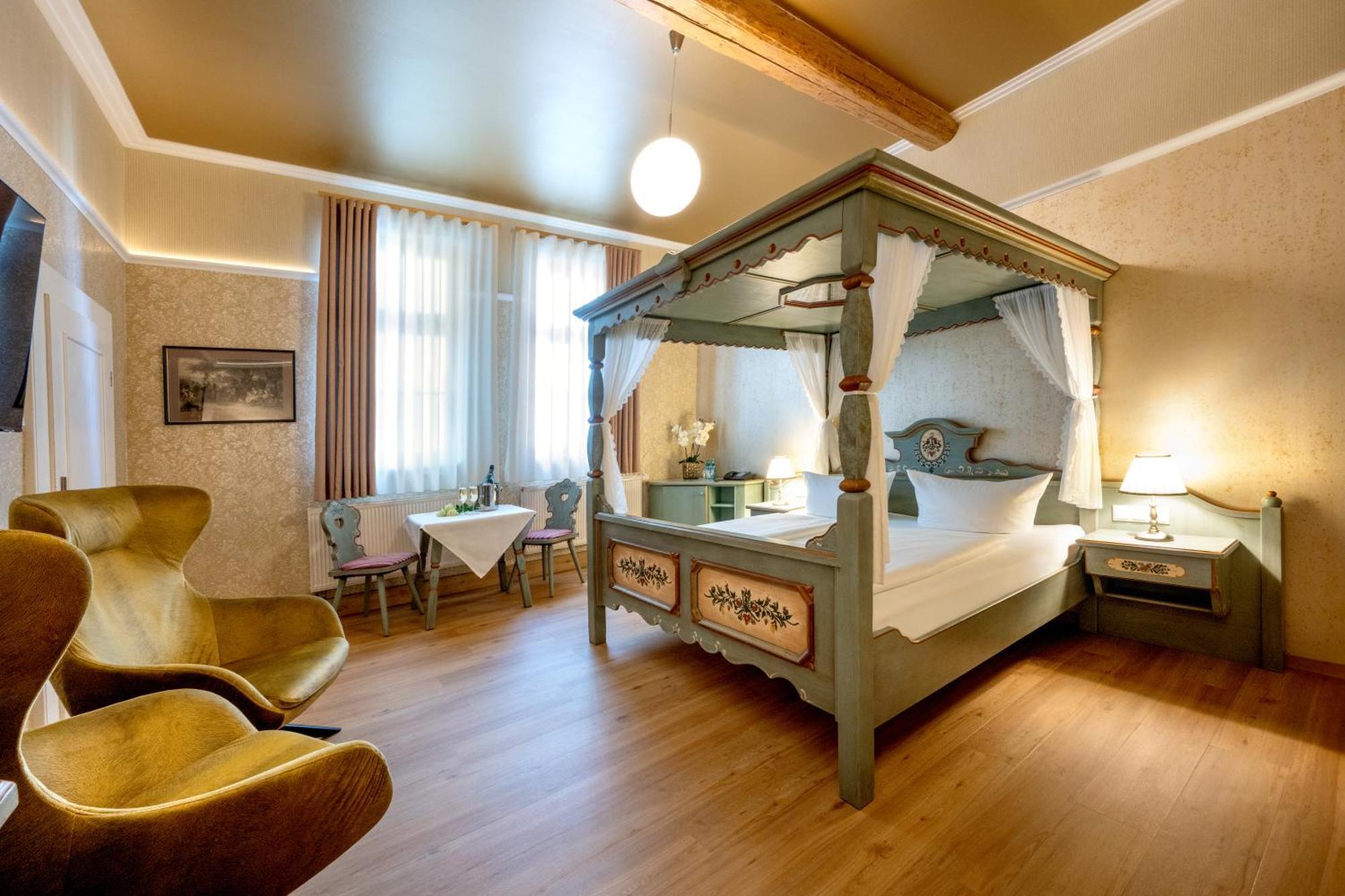 Hotel Schwarzer Bär 4*